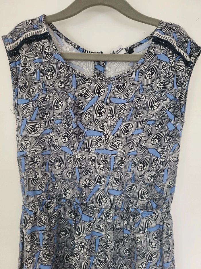 Robe 3 pommes 5/6ans - photo numéro 2