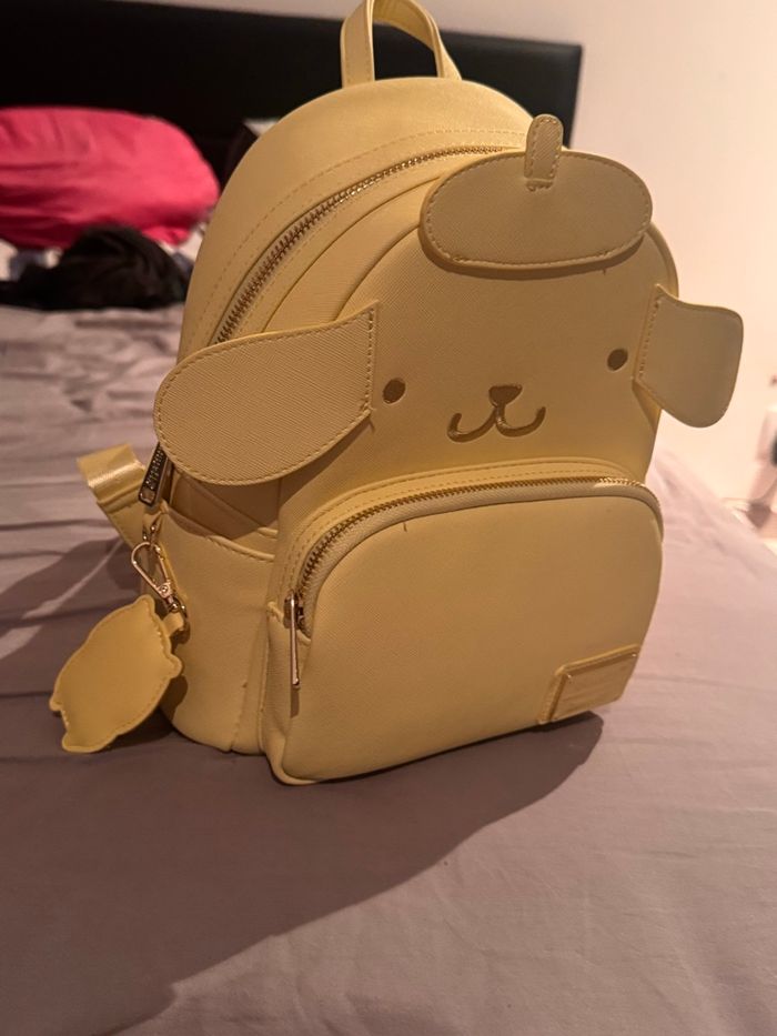 Lougefly pompompurin