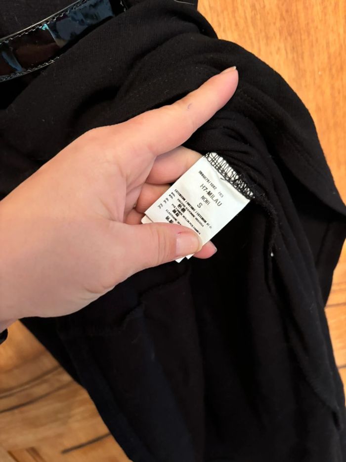 Petite robe noire ceinture intégrée - photo numéro 4