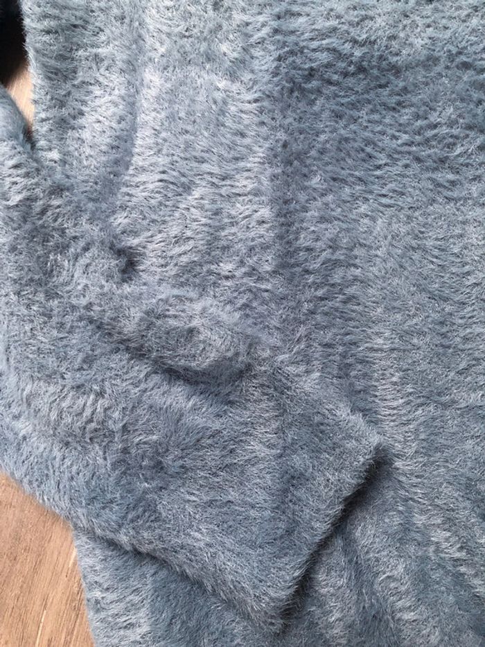 Pull col rond Etam bleu gris taille S duveteux - photo numéro 4