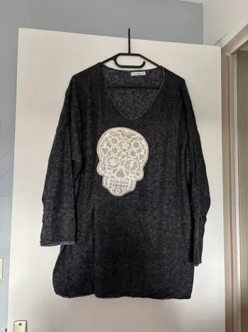 Pull gris