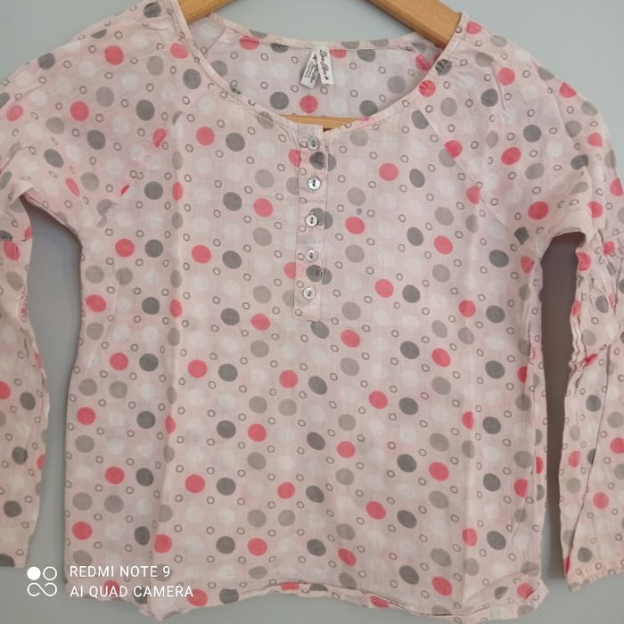 Blouse à gros pois 8ans - photo numéro 2
