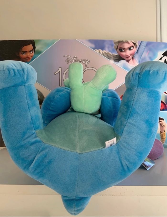 Grande peluche 50 cm Stitch avec doudou Scrump - photo numéro 6