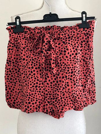 Short Primark taille 40