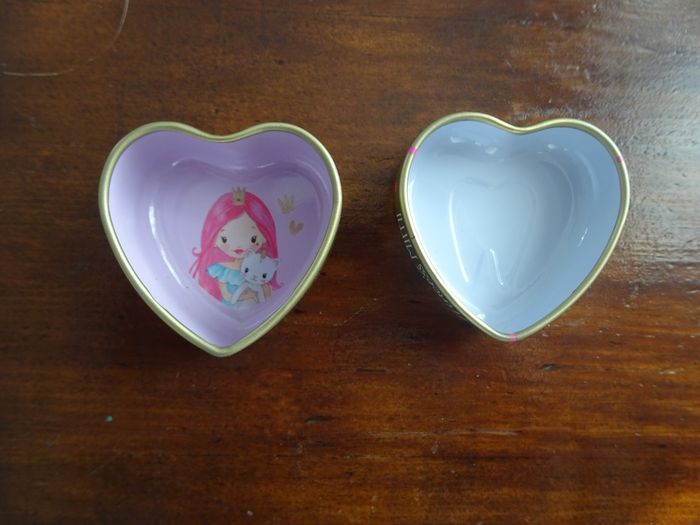 Boite à dents coeur NEUVE - photo numéro 3