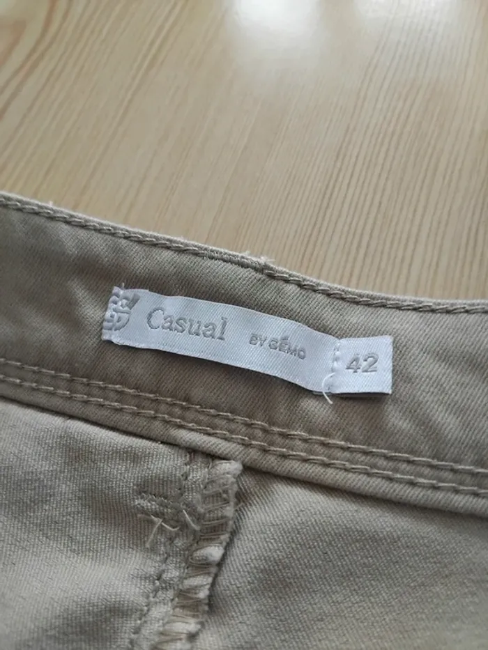 Pantalon court 🔄 - photo numéro 5