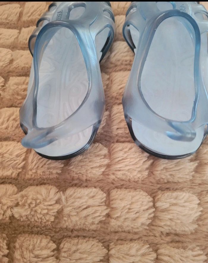 Chaussures aquatiques tbe - photo numéro 3