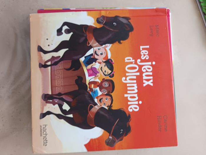 Lot de 9 livres hachette - photo numéro 9