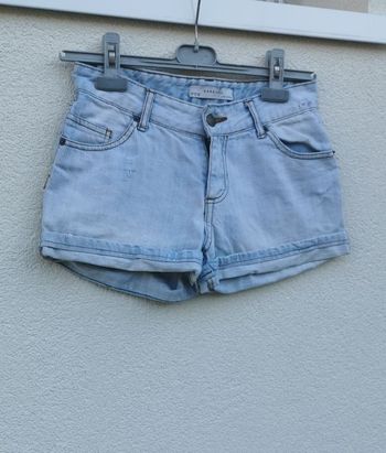 Short jean clair