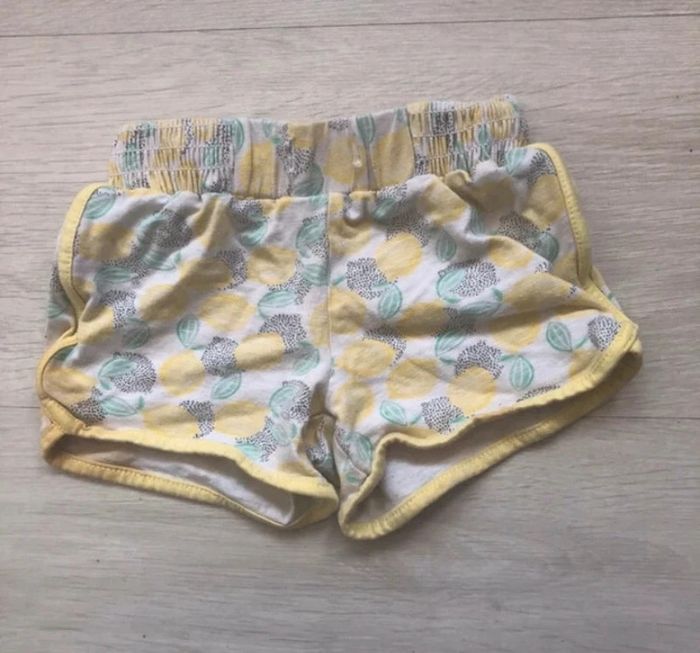 Short marque orchestra taille 3 ans