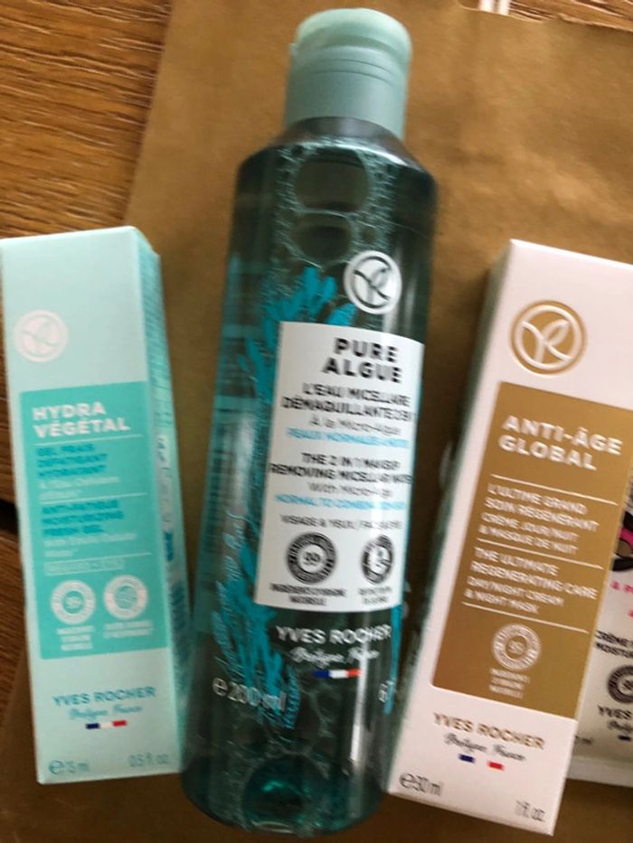 Lot articles Yves Rocher - photo numéro 2