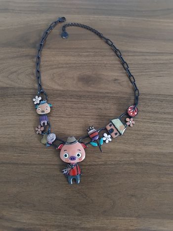 Collier fantaisie  métallique  fille