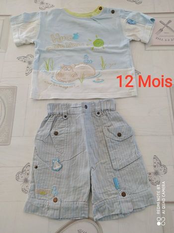Ensemble 12 mois short et t-shirt manches courtes