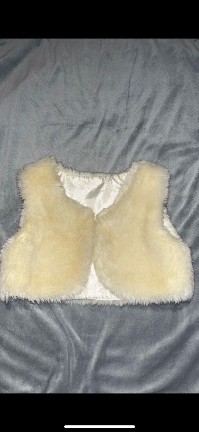 Gilet fausse fourrure