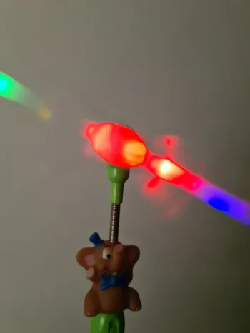 Jouet musical lumineux