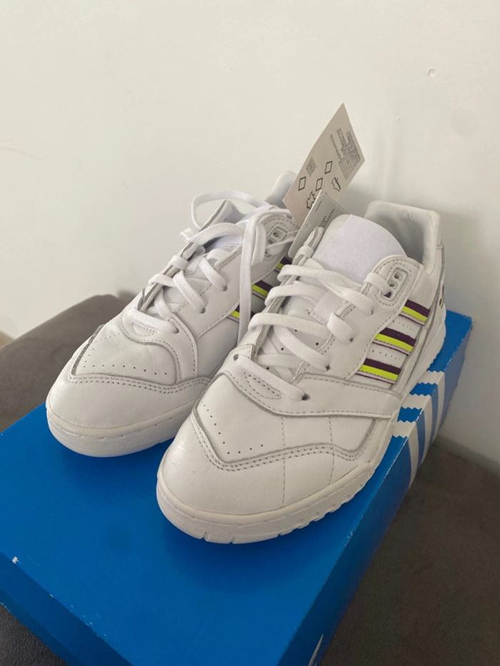 Basket adidas - photo numéro 5