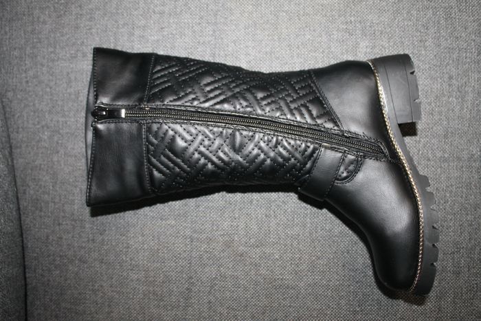 belle bottes noires 32 - photo numéro 2