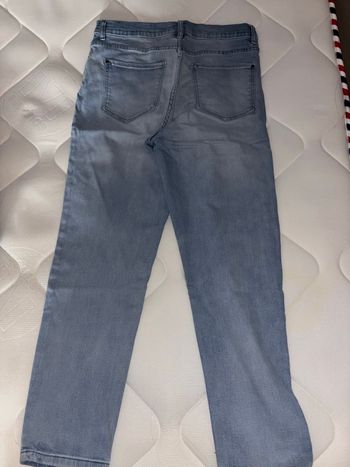 Jean mom 38