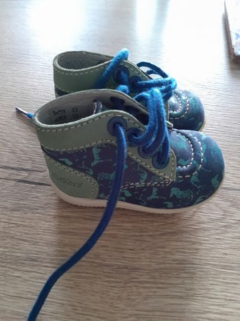 Belles chaussures kickers neuve