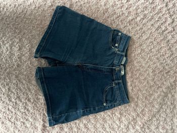 🌸short en jeans bleu denim taille haute bleu taille 40 pull and bear🌸