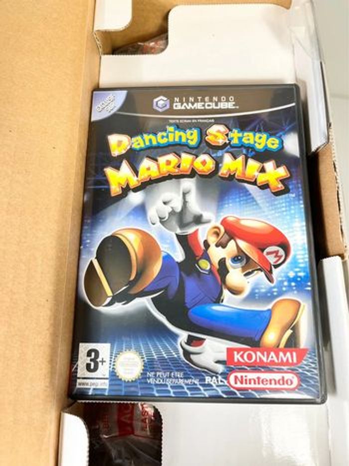 À débattre : Nintendo GameCube Dancing Stage Mario Mix - Neuf jamais utilisé - photo numéro 6