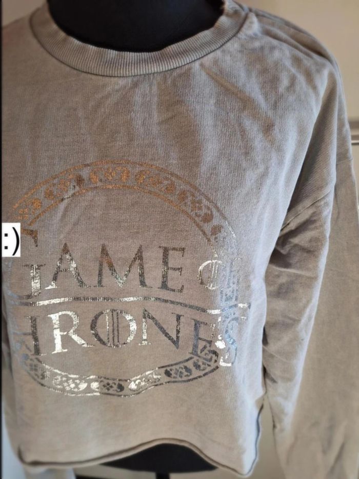 Pull pour Femme taille XS Marque game of Thrones très bon état - photo numéro 4