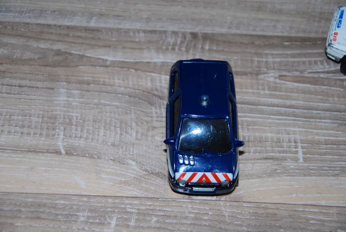 Renault Twingo "Police" 1995 1/64 - photo numéro 3