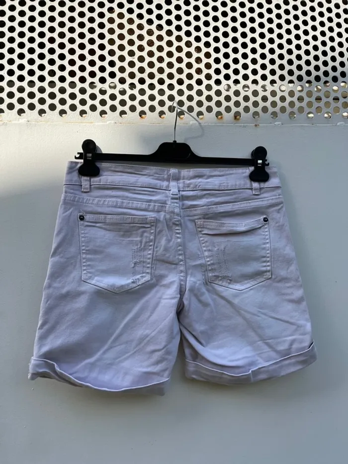 Short en jean blanc - photo numéro 3