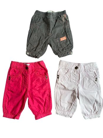 Lot pantalon bébé fille 1 mois