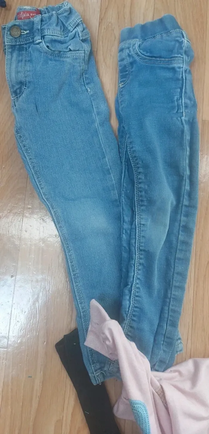 Lot taille 4 ans - photo numéro 8