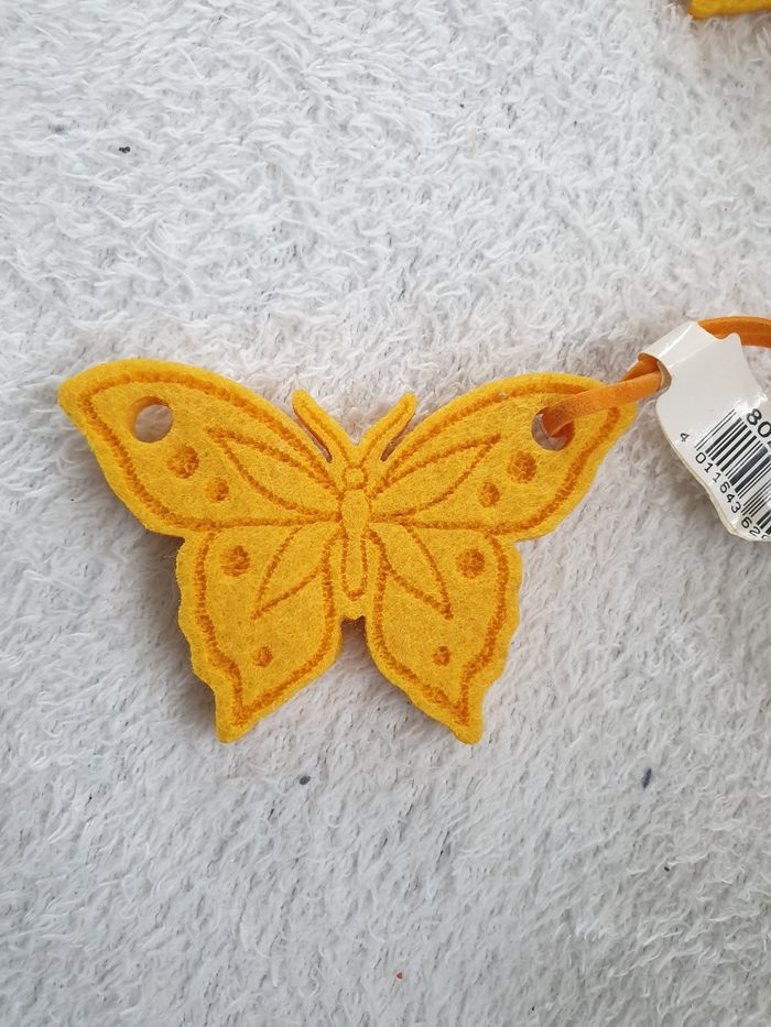 Lot de 12 papillons en feutrine neuf - photo numéro 5