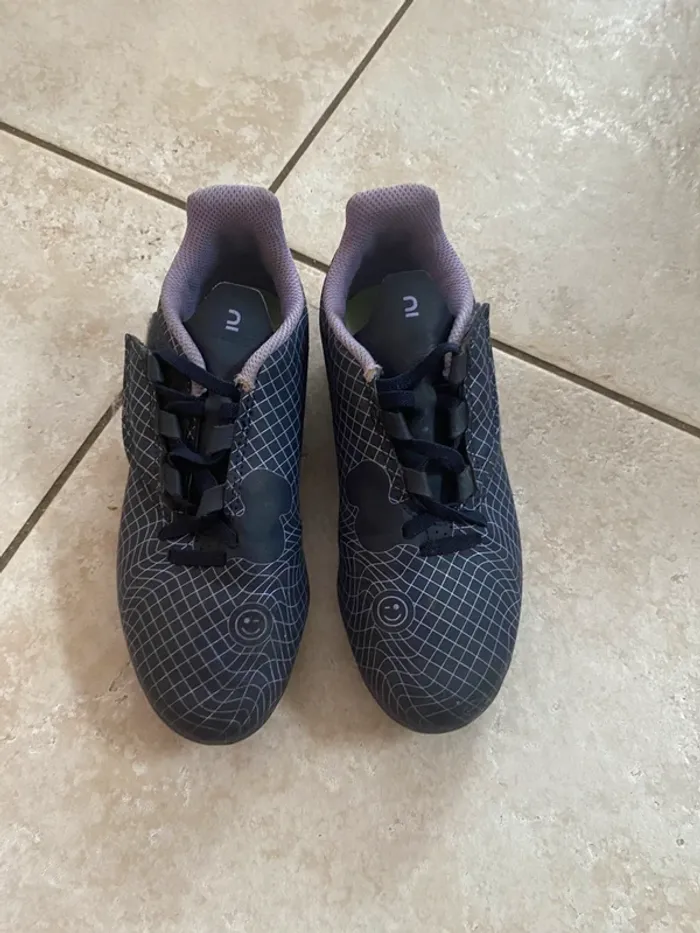 Crampons chaussures de foot t.33 - photo numéro 8