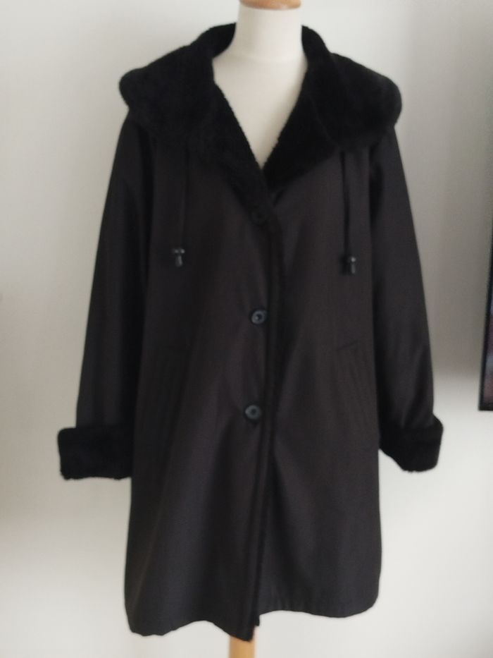 Manteau noir chaud H &D taille 42