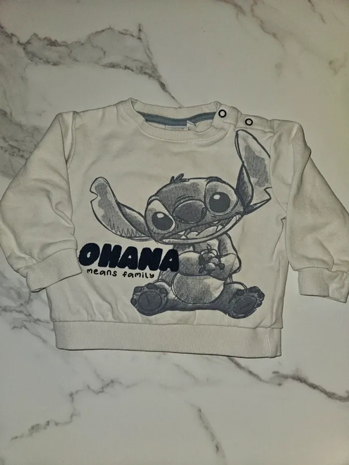 2 sweats (24 mois) - photo numéro 2