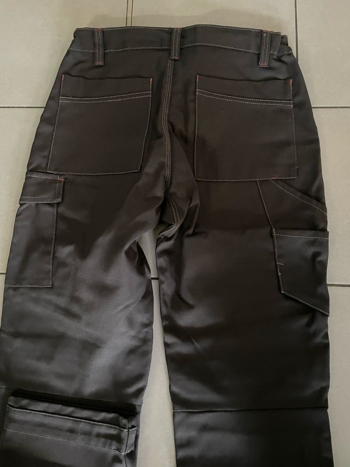 Pantalon de travail - photo numéro 2