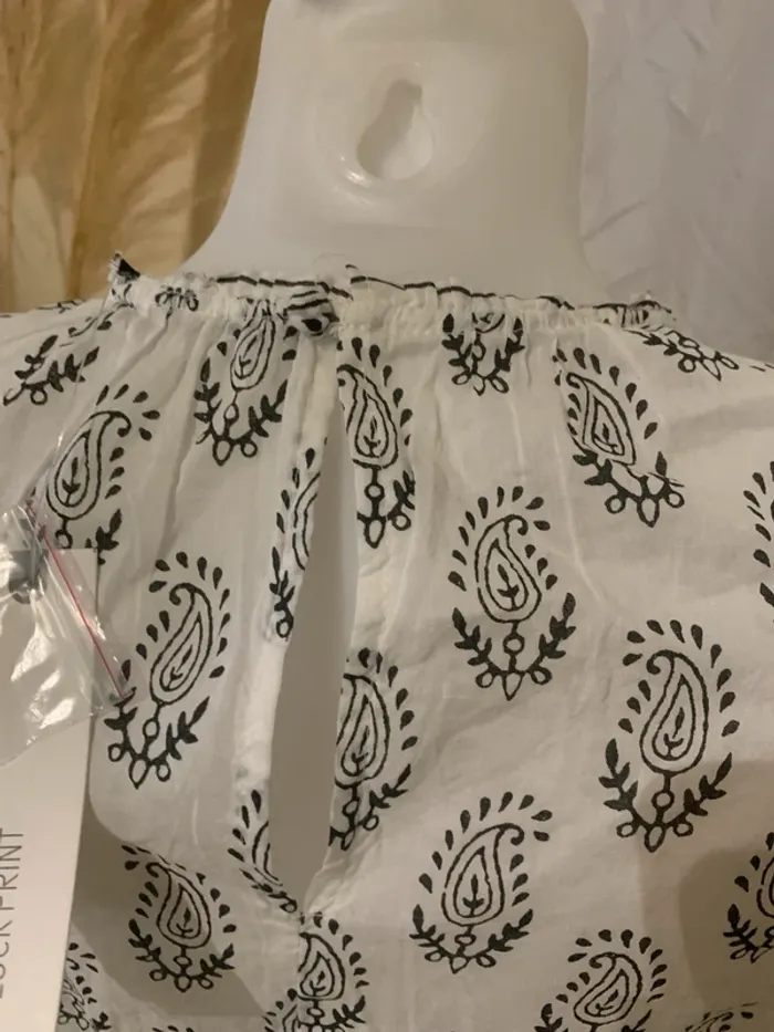Blouse Monoprix taille 44 -XXL manches longues neuve - photo numéro 8