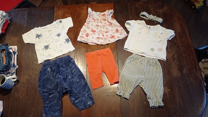 Lot de vêtements été 1 an fille