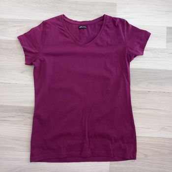 T-shirt femme avec col en V violet Influx taille 38