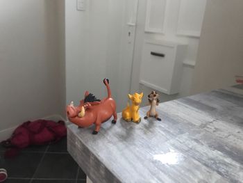 Figurine timon et pumbaa et simba le roi lion disney