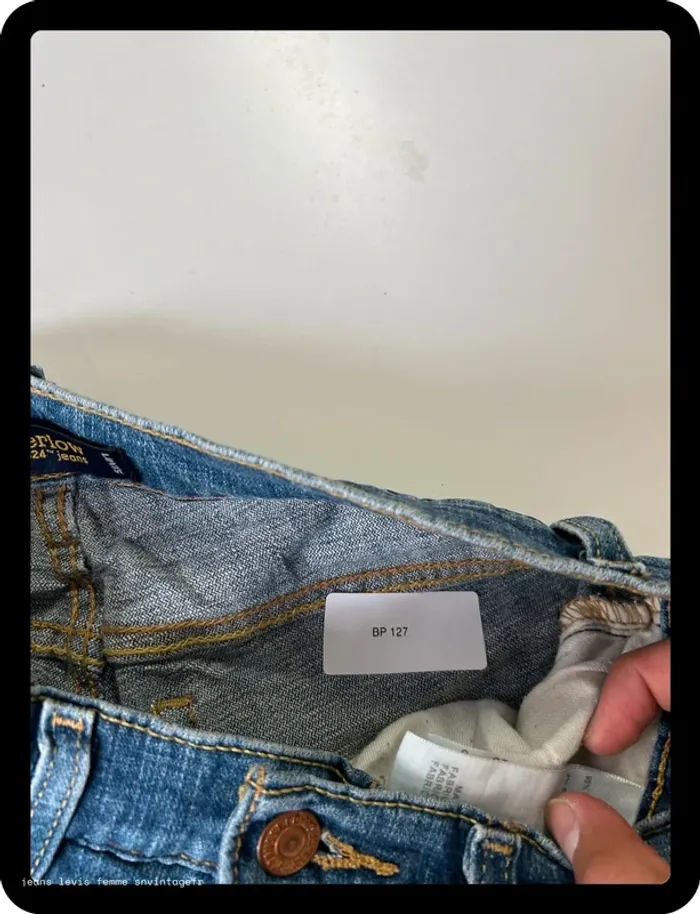 Jean Levi's Femme 524 Too Superlow Bootcut Bleu | W27 FR36 | Très Bon État | BP127 - photo numéro 6