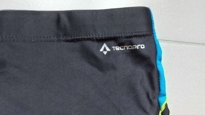 Maillot de bain 10 ans - photo numéro 2