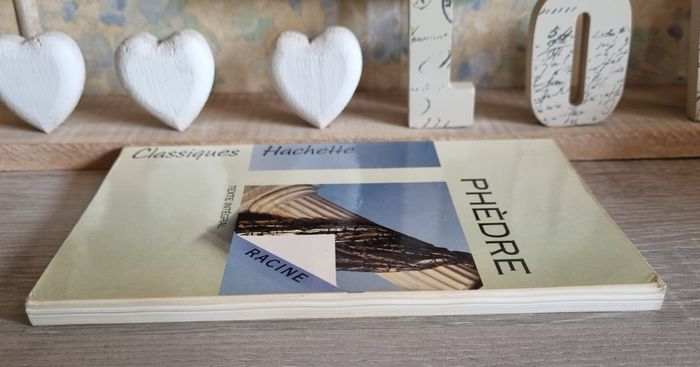 Phèdre Classiques Hachette Texte intégral Bon Etat - photo numéro 3