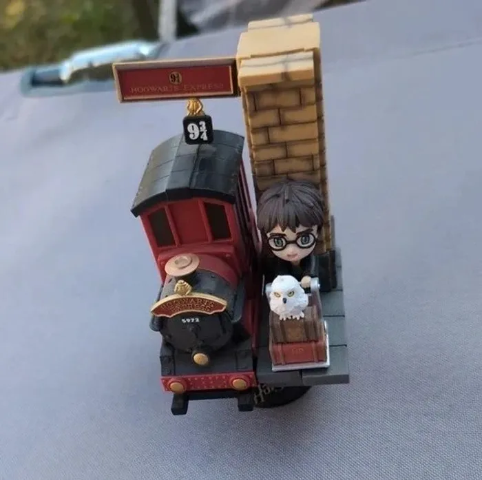 Harry Potter D-Stage PVC Diorama Platform 9 3/4 New Version 15 cm sans boite - photo numéro 5
