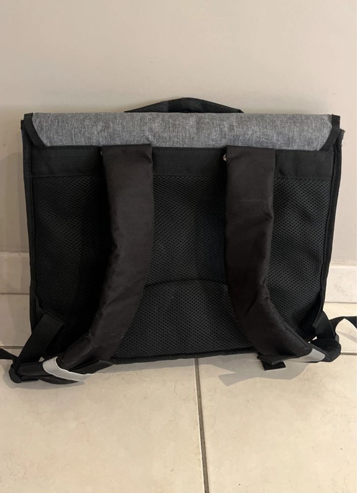 Cartable garçons - photo numéro 3