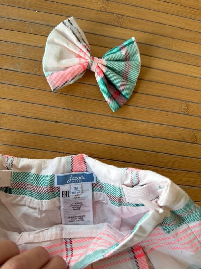 Jupe short jacadi et barrette - photo numéro 2