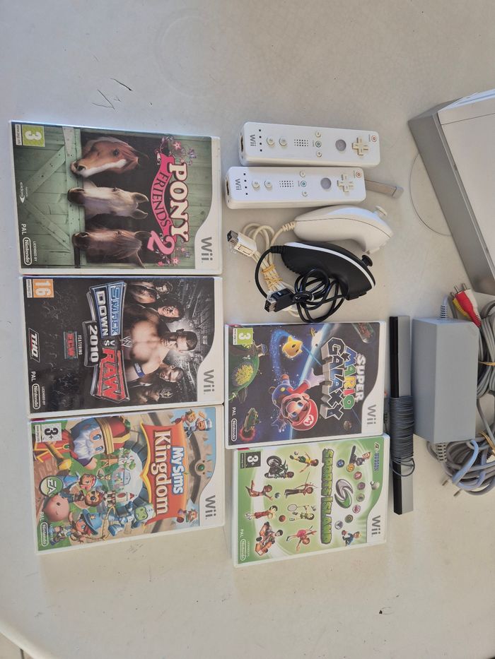 Console Nintendo wii blanche et jeux - photo numéro 3