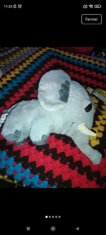 Peluche éléphant j22