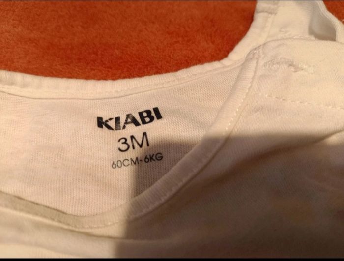 🌿 Pull Kiabi – Bébé fille 3 mois “Nature is all you need” 🌿 - photo numéro 2