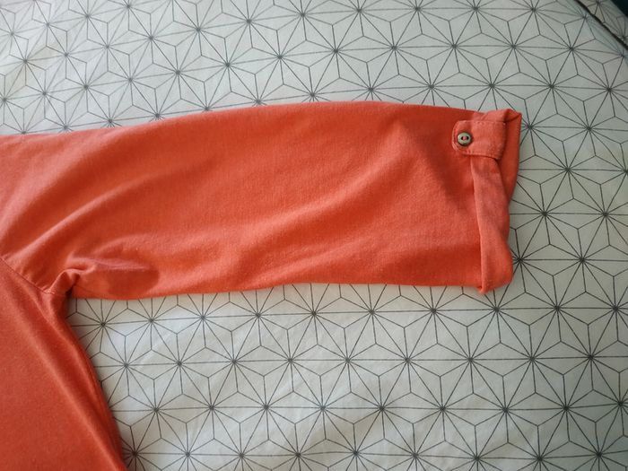 T-shirt couleur corail - photo numéro 3