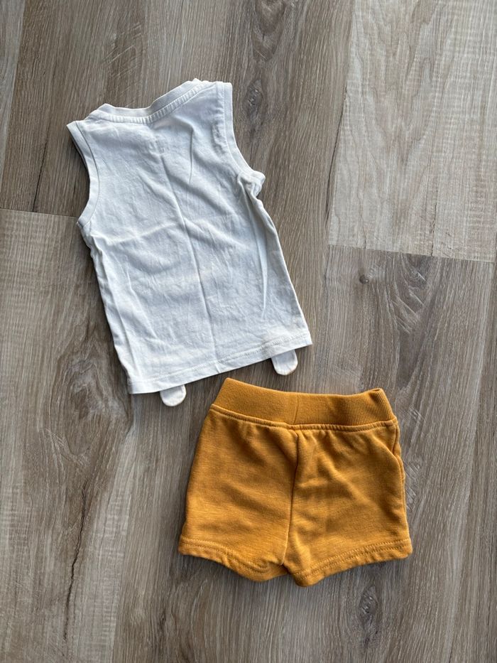 Ensemble t-shirt + short garçon taille 6 mois - photo numéro 2